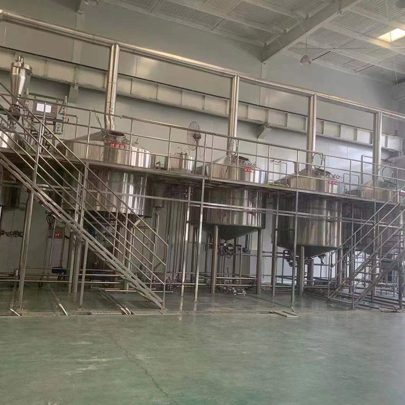 潜山精酿啤酒设备厂—平面布置、设备设计、制造、调试、培训等一条龙服务_COPY